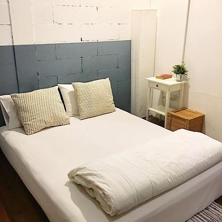 Funwahn Hostel And Cafe Chiang Mai Luaran gambar